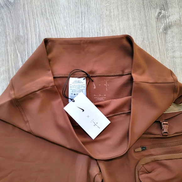 BRAND NEW Nike X Travis Scott CACT.US CORP NRG BH Short Women's Size XL - Picture 7 of 10